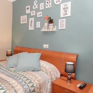 3* Konukevi Internacional